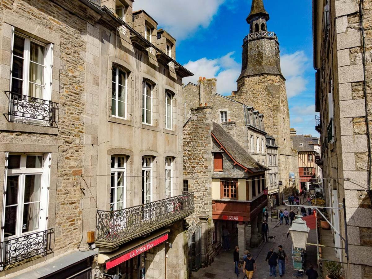 Appartement De La Tour De L'Horloge De Dinan Exterior foto